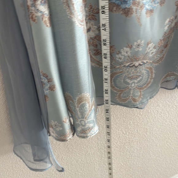 Women’s satin blue and brown dress - Picture 9 of 11